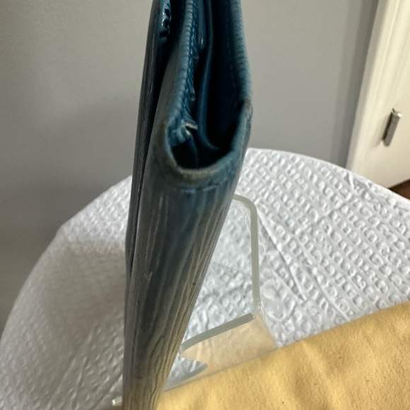 Louis Vuitton Blue Epi Leather International Long Wallet & Dust Bag - Authentic - Picture 3 of 13